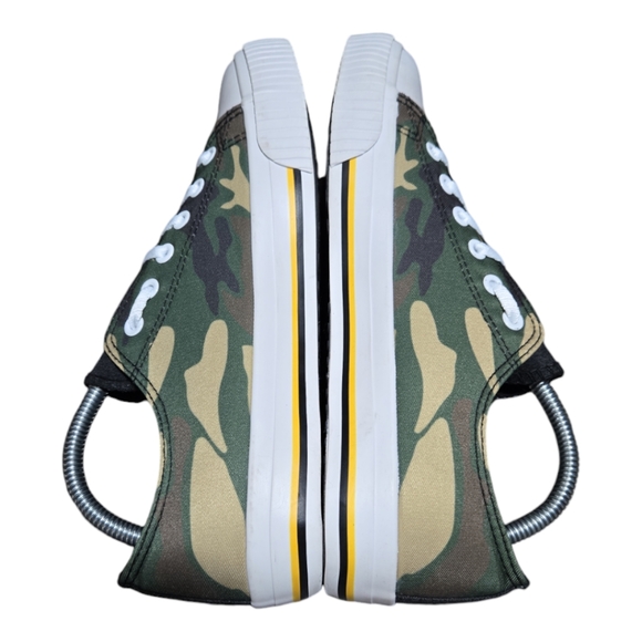FOCO PITTSBURGH STEELERS NFL  CAMO LOW TOP CANVAS SHOES Women’s Size 10 - Picture 6 of 8